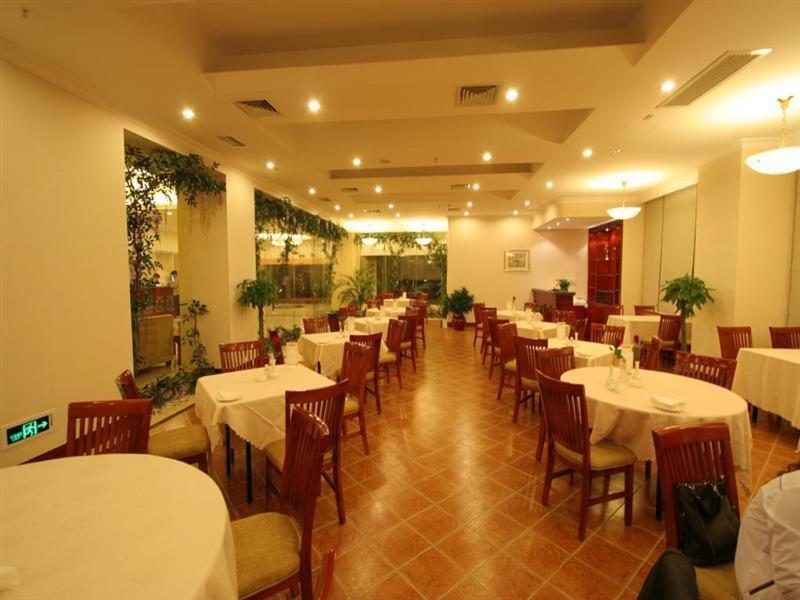 Greentree Inn Dongguan Houjie Business Hotel Exterior photo