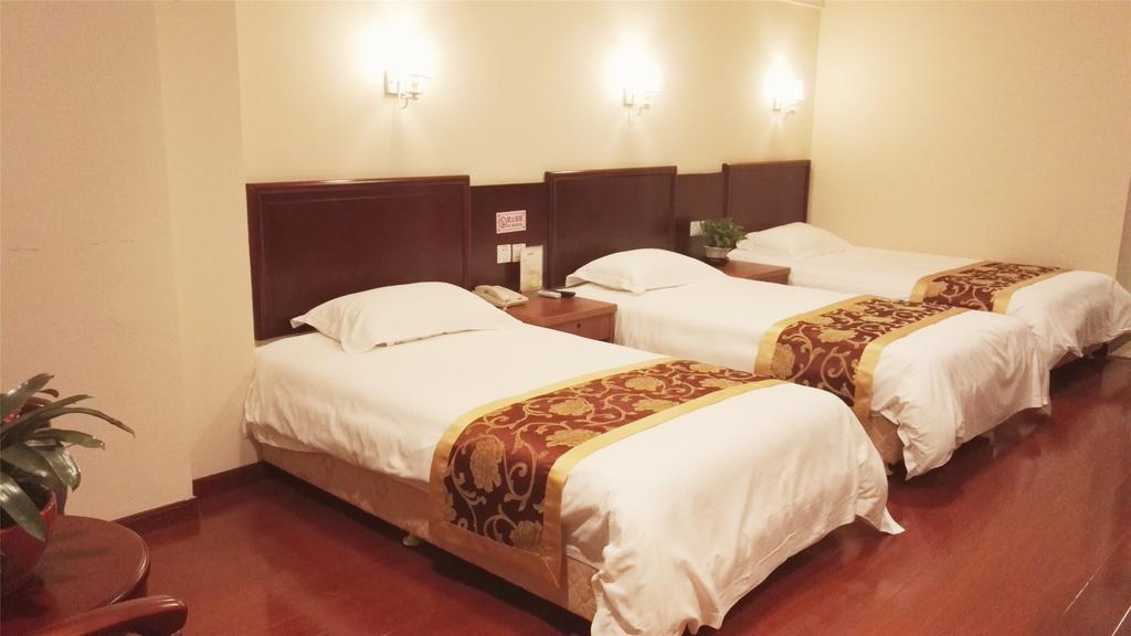 Greentree Inn Dongguan Houjie Business Hotel Exterior photo