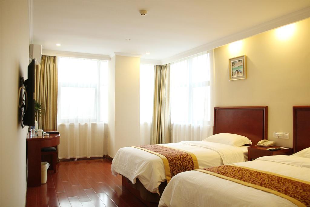 Greentree Inn Dongguan Houjie Business Hotel Exterior photo