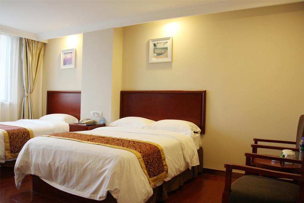 Greentree Inn Dongguan Houjie Business Hotel Exterior photo