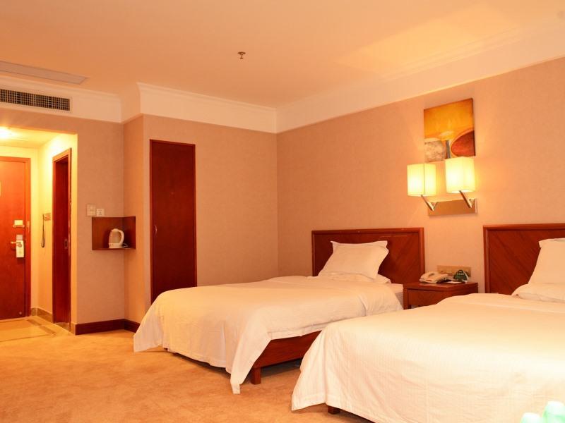 Greentree Inn Dongguan Houjie Business Hotel Exterior photo