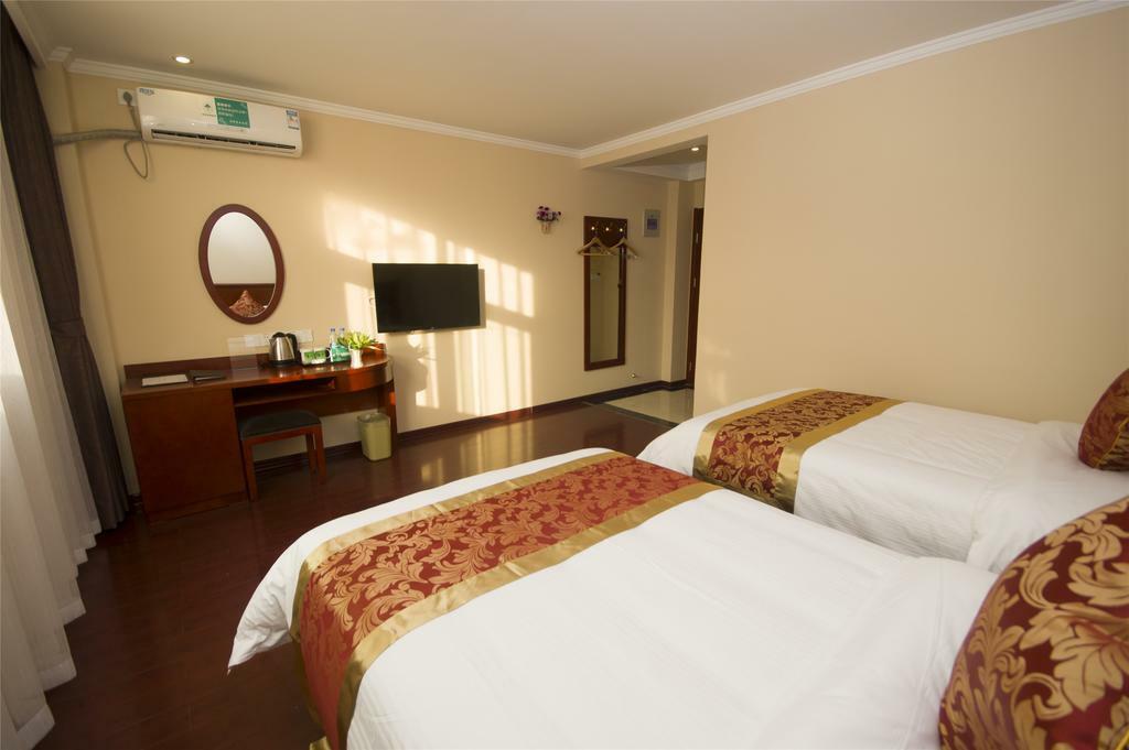 Greentree Inn Dongguan Houjie Business Hotel Exterior photo